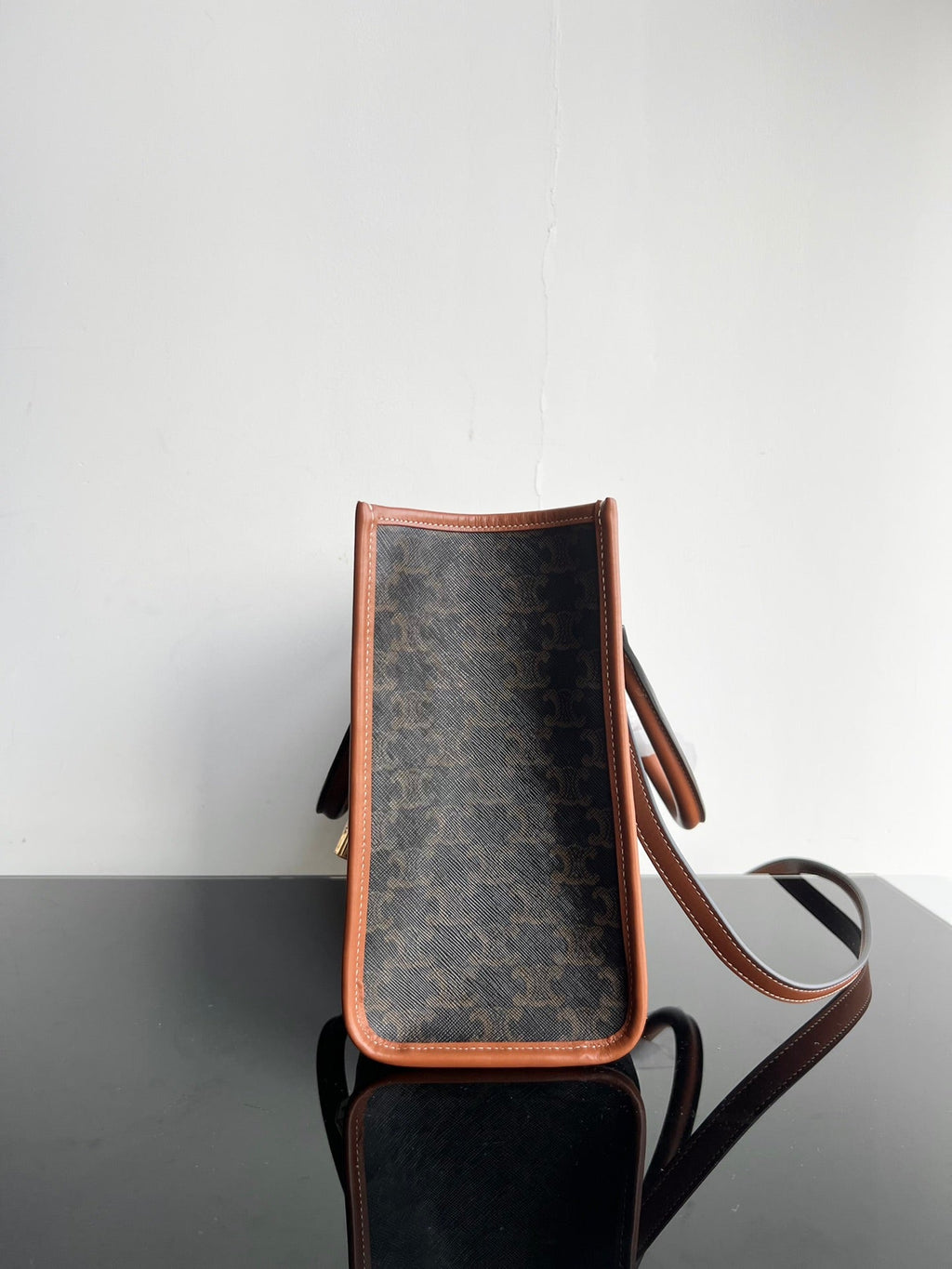 CELINE TRIOMPHE CABAS 35 BLACK CALFSKIN TOTE