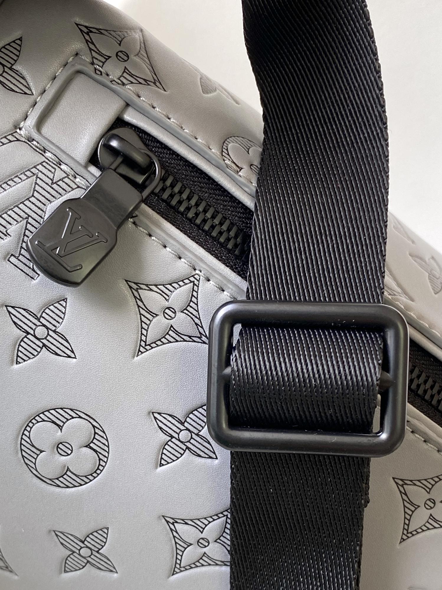 LOUIS VUITTON LV 25S DISCOVERY BUMBAG 44 IN TAUPE GRAY EMBOSSED MONOGRAM ECLIPSE CALFSKIN