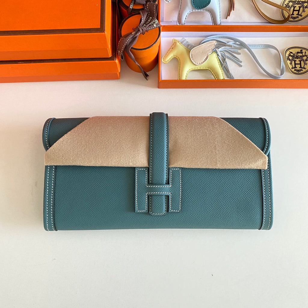 HERMES JIGE ELAN 29 CLUTCH IN AEGEAN BLUE CALFSKIN