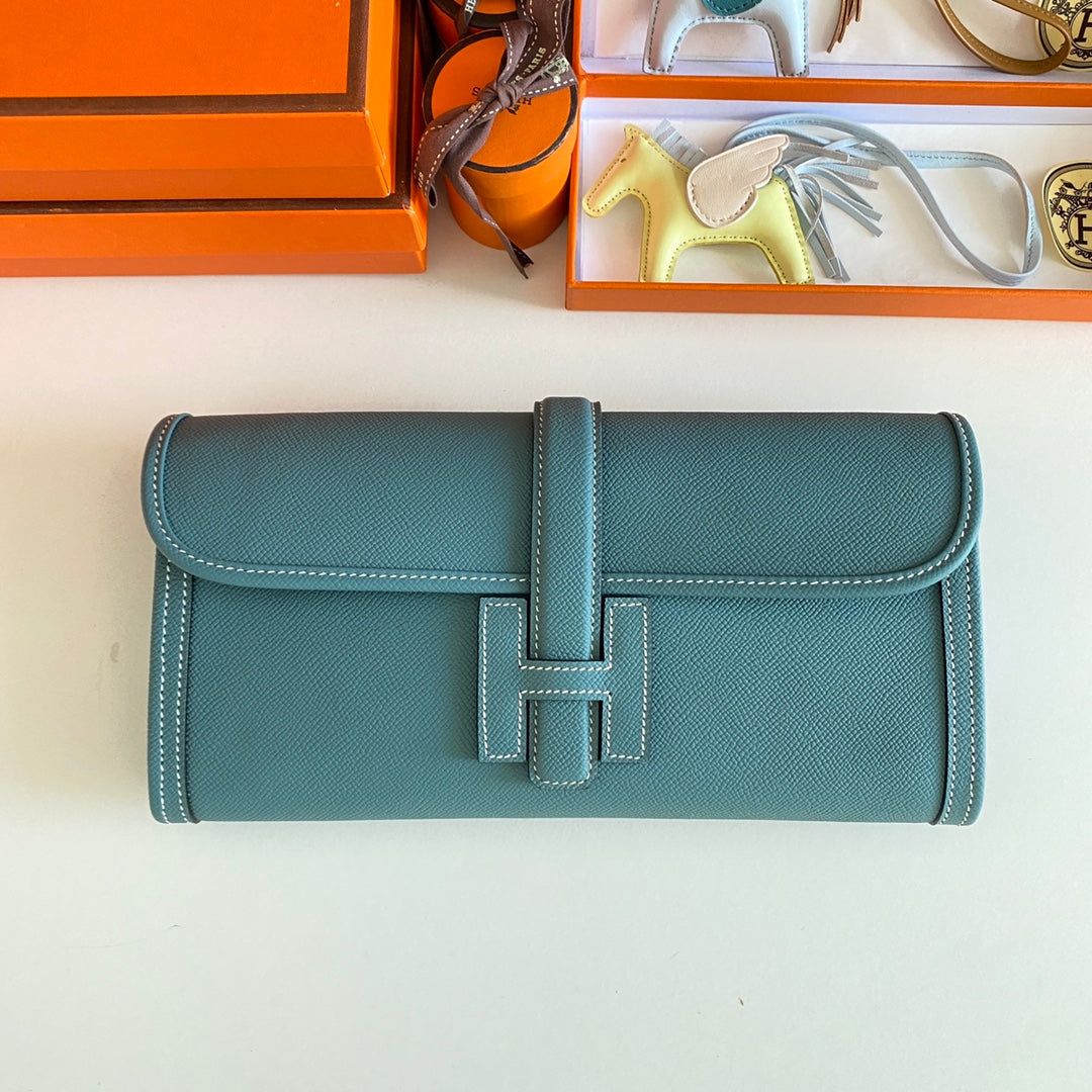 HERMES JIGE ELAN 29 CLUTCH IN AEGEAN BLUE CALFSKIN