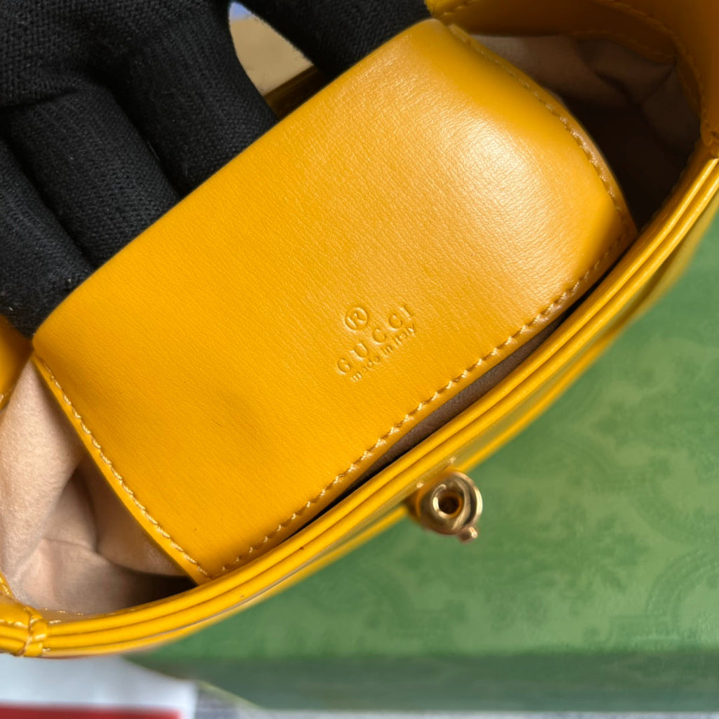 GUCCI JACKIE MINI 19 SHOULDER BAG IN YELLOW CALFSKIN