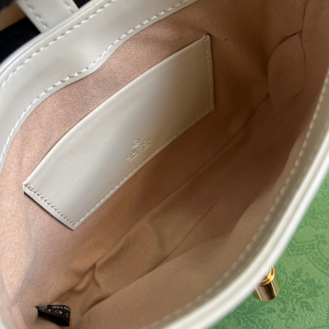 GUCCI JACKIE MINI 19 SHOULDER BAG IN WHITE CALFSKIN