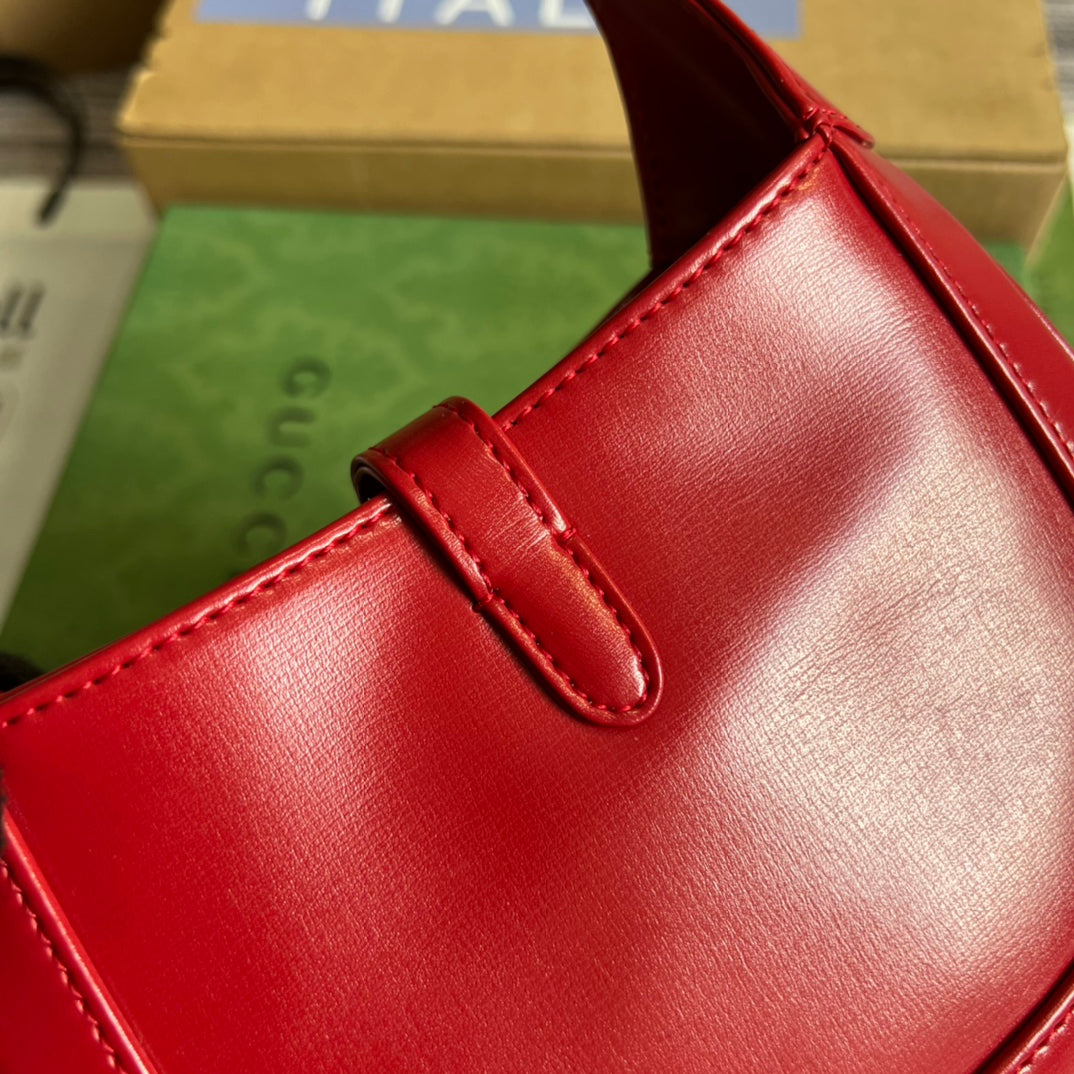 GUCCI JACKIE MINI 19 SHOULDER BAG IN CHERRY RED CALFSKIN
