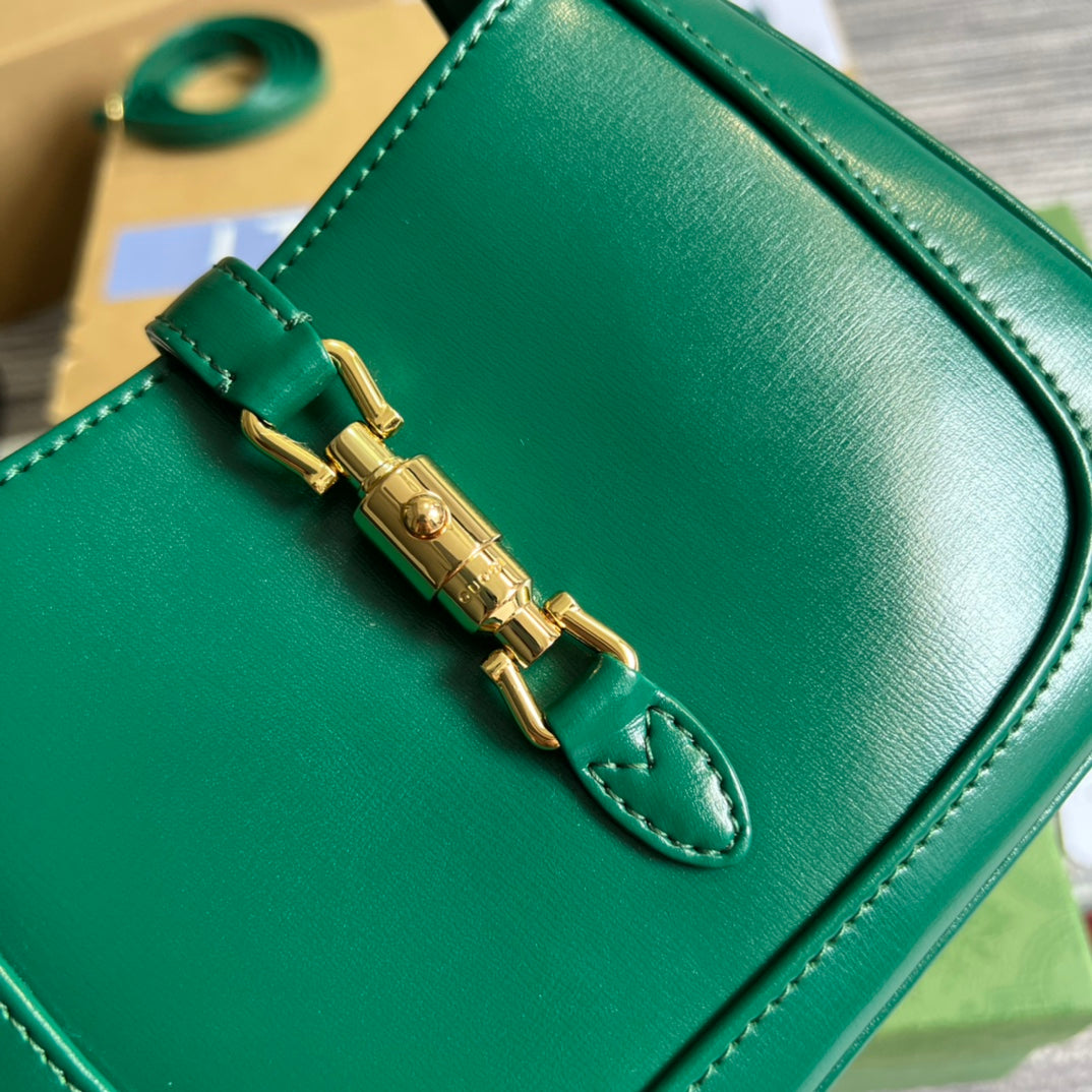 GUCCI JACKIE MINI 19 SHOULDER BAG IN GREEN FOREST CALFSKIN