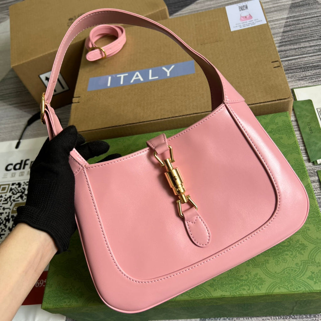 GUCCI JACKIE SMALL 28 SHOULDER BAG IN PINK PASTEL CALFSKIN