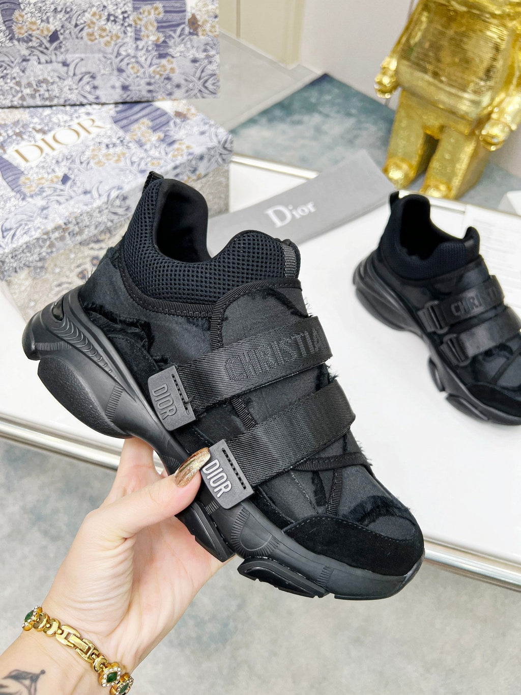 DIOR D-WANDER SNEAKERS IN BLACK TECHNICAL FABRIC AND SUEDE