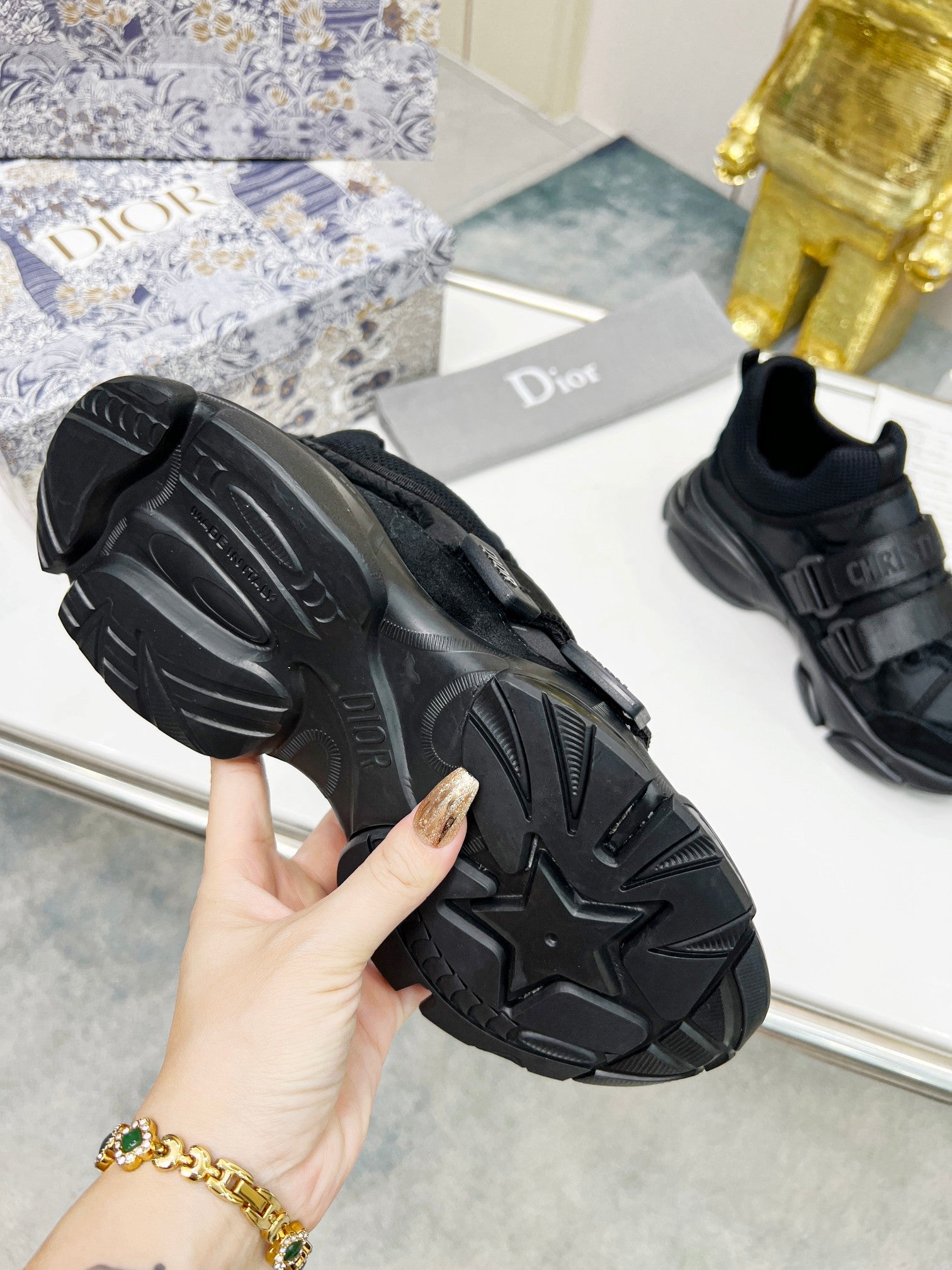 DIOR D-WANDER SNEAKERS IN BLACK TECHNICAL FABRIC AND SUEDE