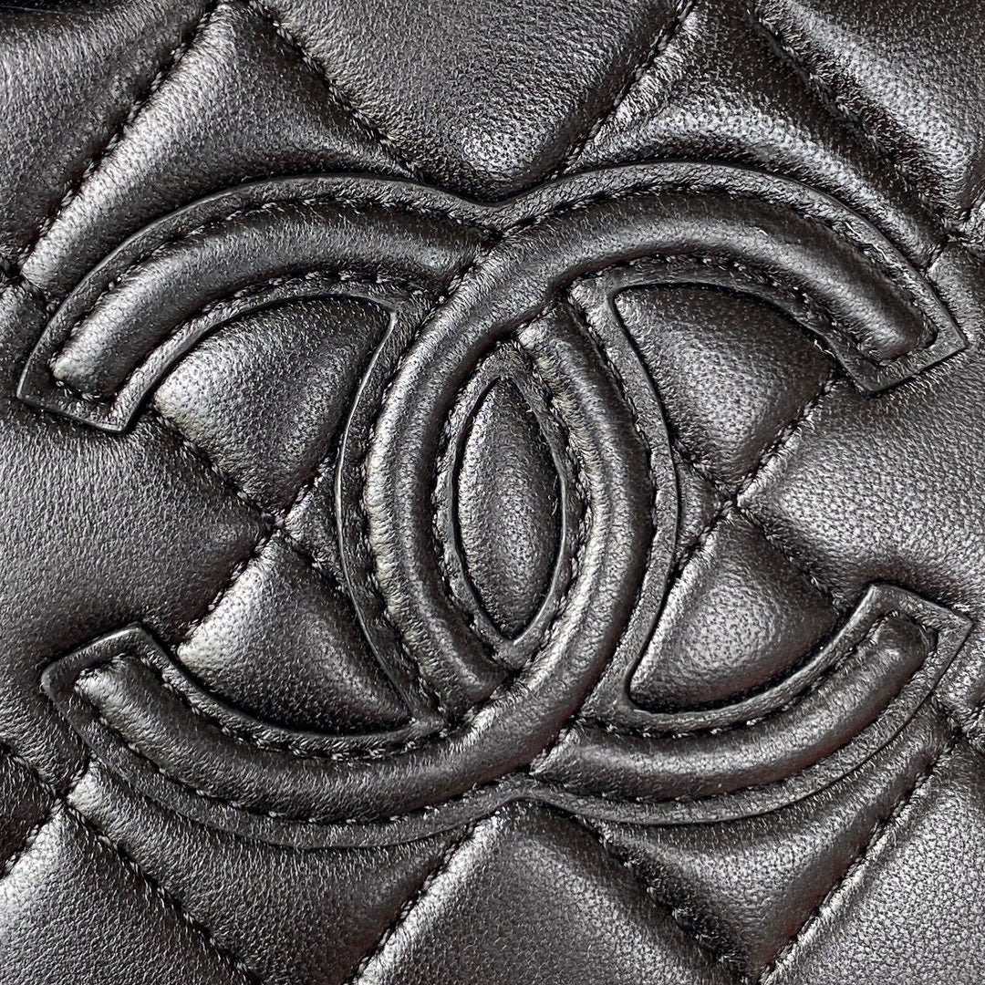 CHANEL MINI 15 BOX BAG IN BLACK CALFSKIN GOLD HARDWARE