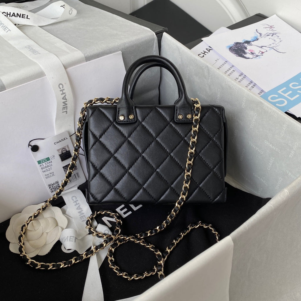 CHANEL MINI 15 BOX BAG IN BLACK CALFSKIN GOLD HARDWARE
