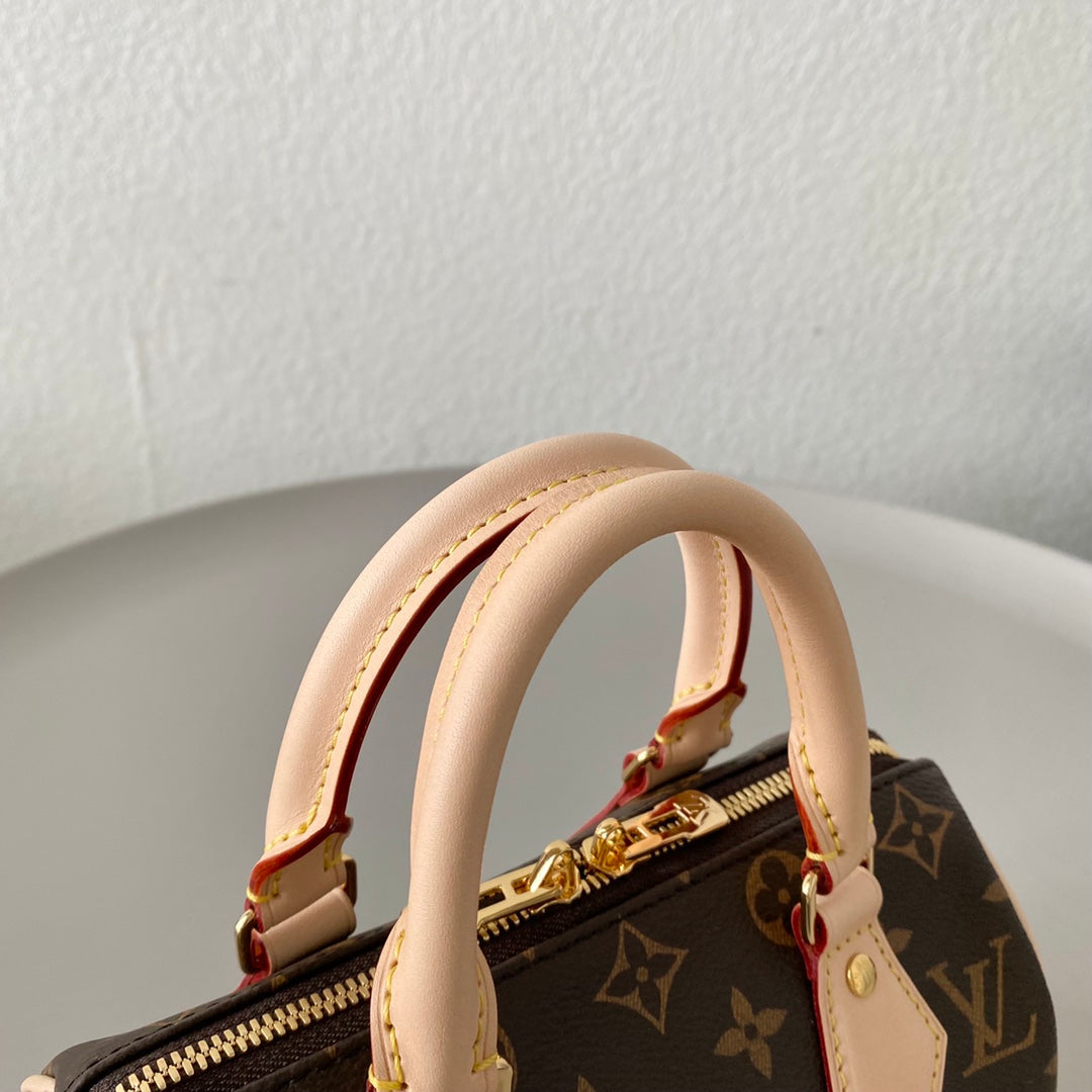 LOUIS VUITTON SPEEDY BANDOULIERE 25 BROWN MONOGRAM CANVAS