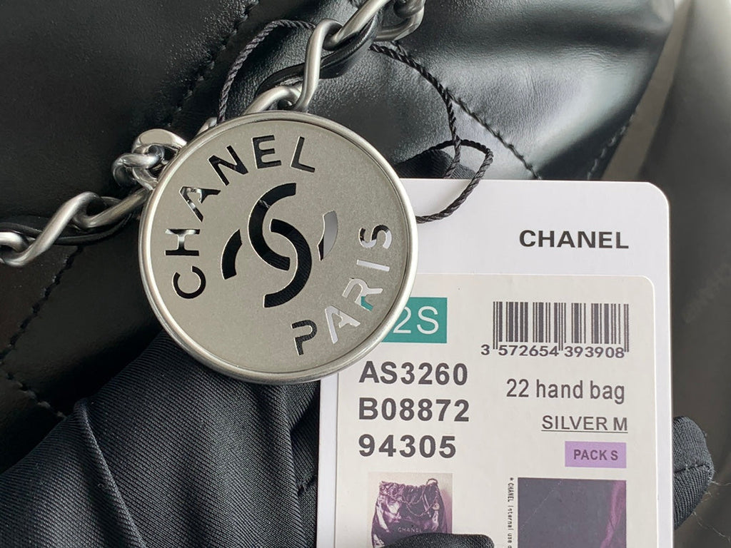 CHANEL MEDIUM 37 HANDBAG IN BLACK SHINY CALFSKIN SILVER HARDWARE
