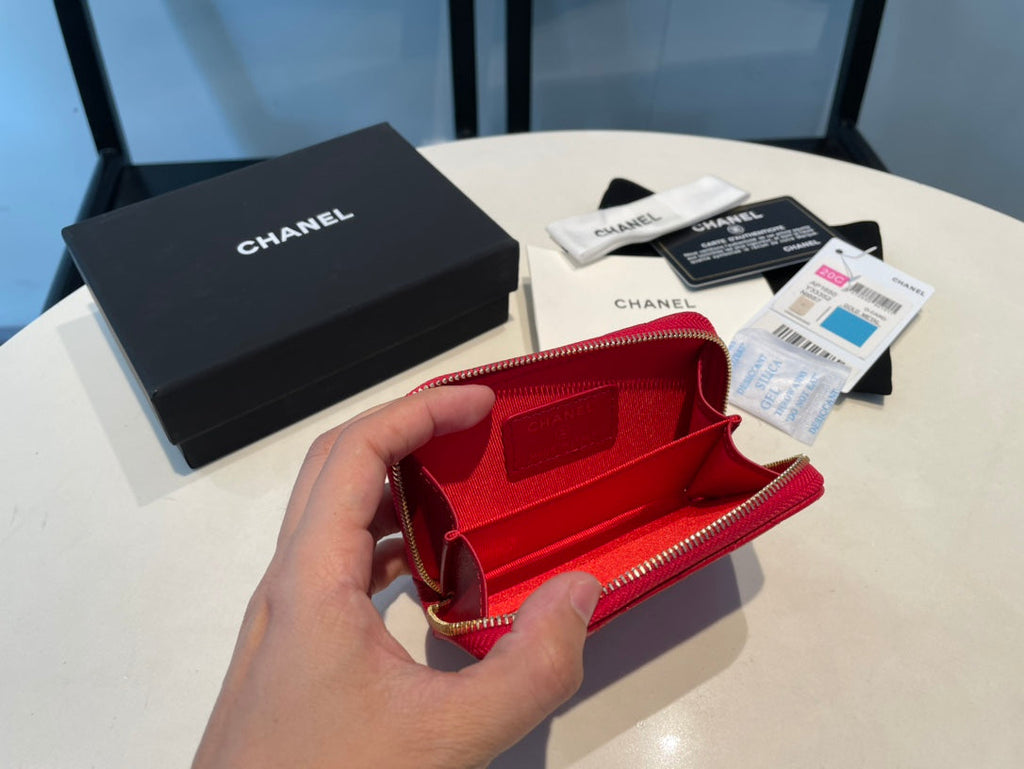 CHANEL ZIPPED COIN PURSE 11 RED GRAINED CALFSKIN