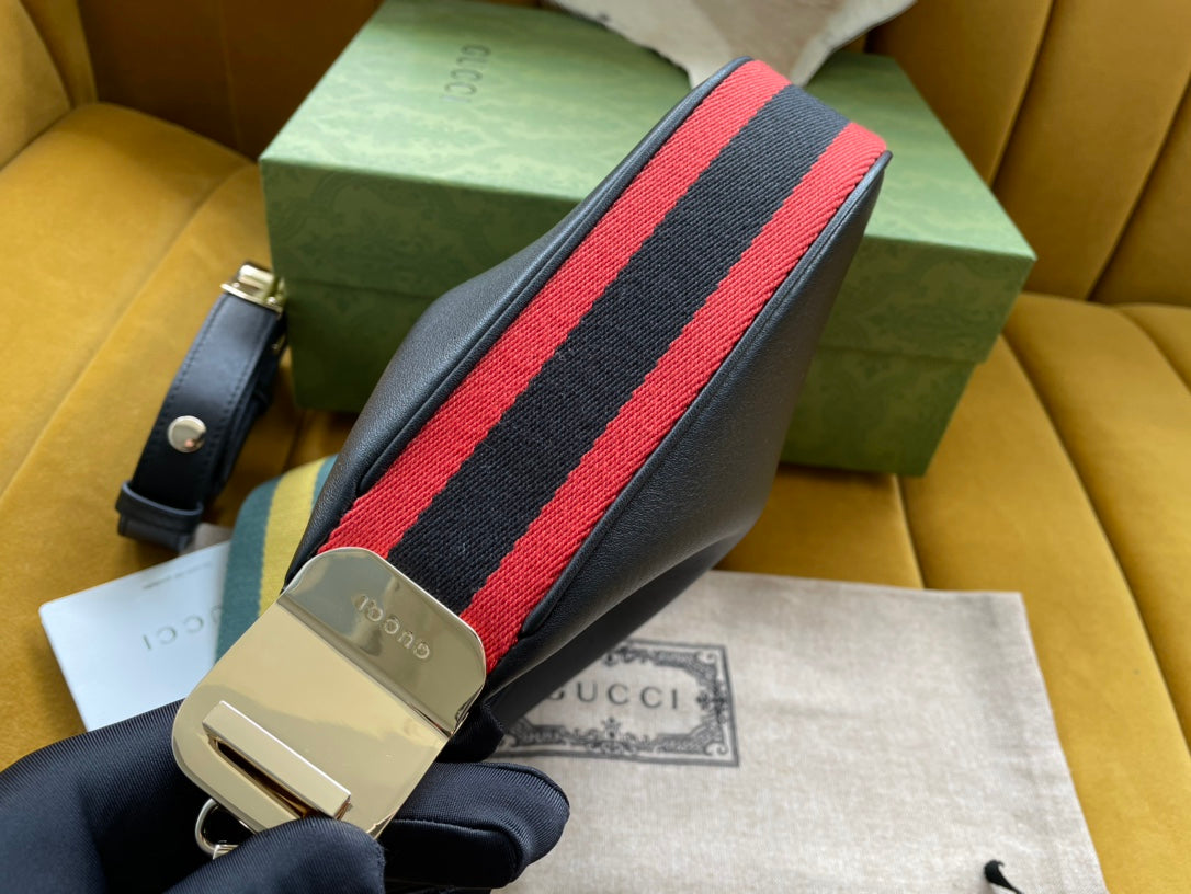 GUCCI ATTACHE 23 SMALL SHOULDER BAG BLACK CALFSKIN