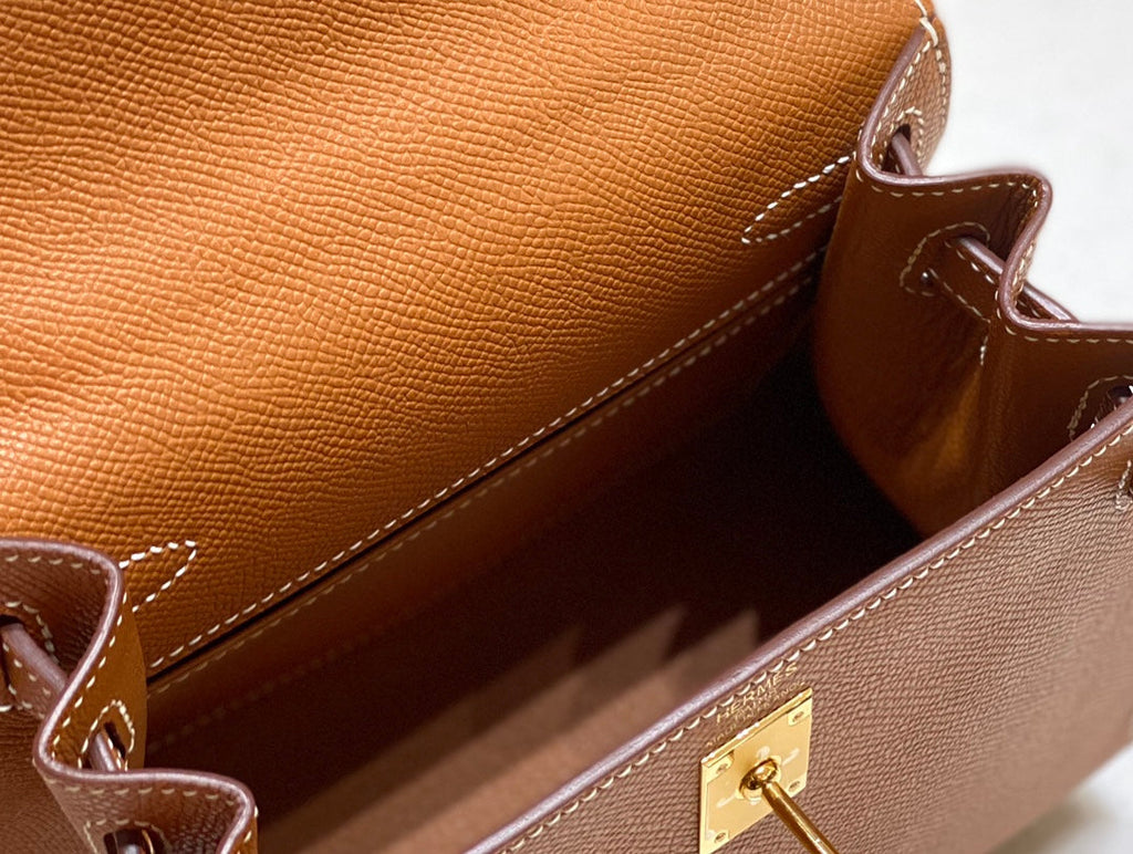HERMES KELLY MINI 20 BAG IN BRONZE BROWN CALFSKIN WITH GOLD HARDWARE