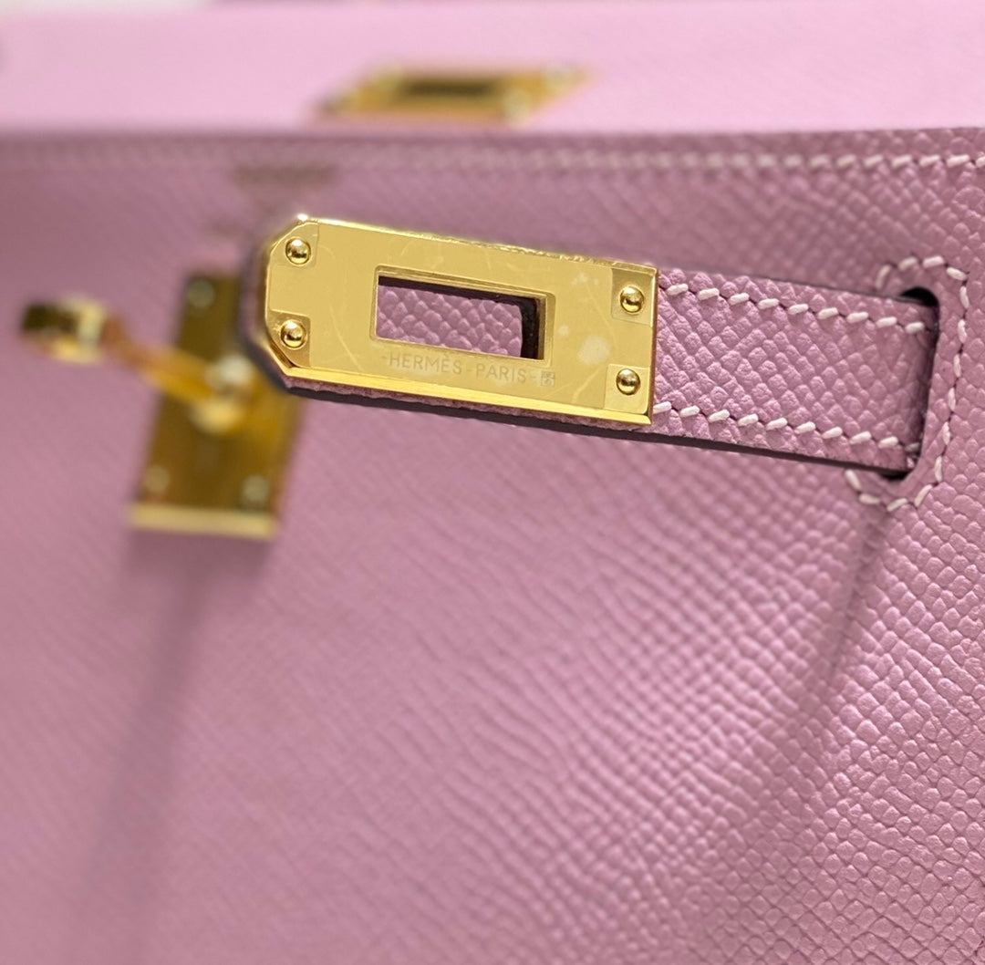 HERMES KELLY MINI 20 BAG IN BABY PINK CALFSKIN WITH GOLD HARDWARE