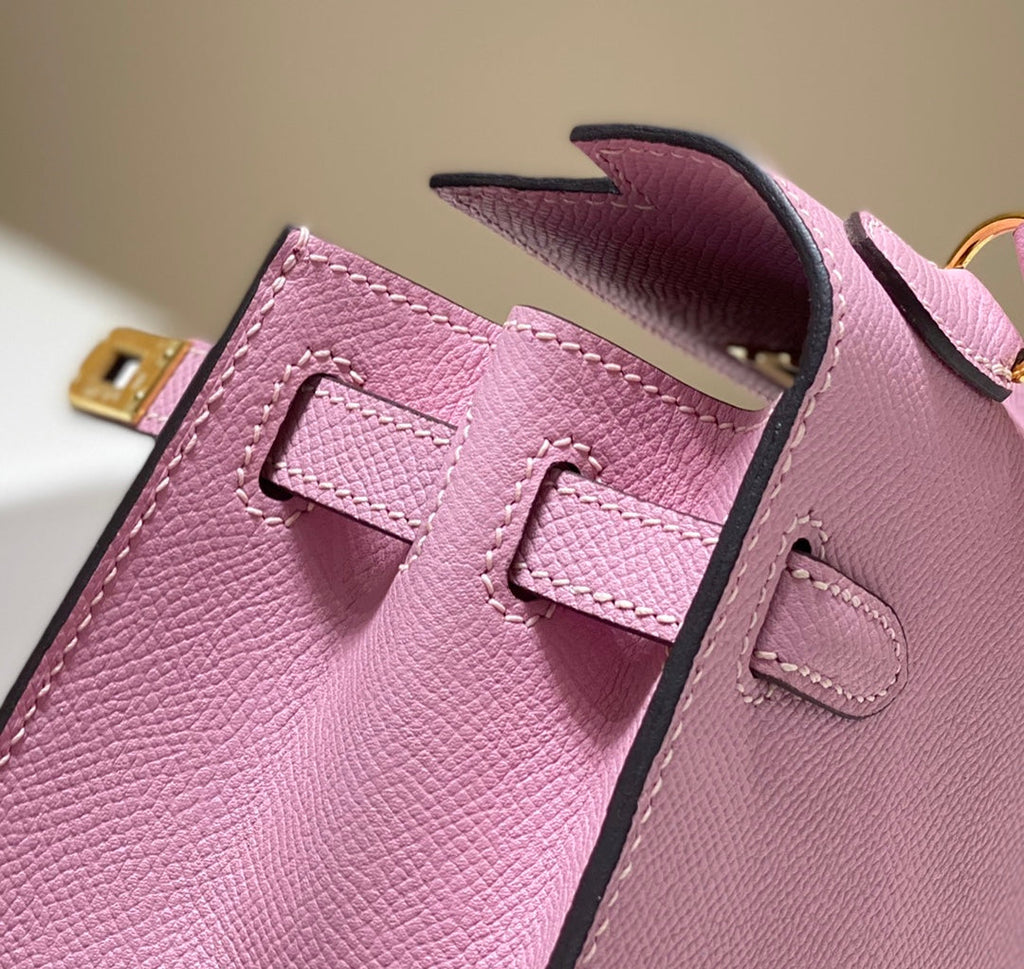 HERMES KELLY MINI 20 BAG IN BABY PINK CALFSKIN WITH GOLD HARDWARE