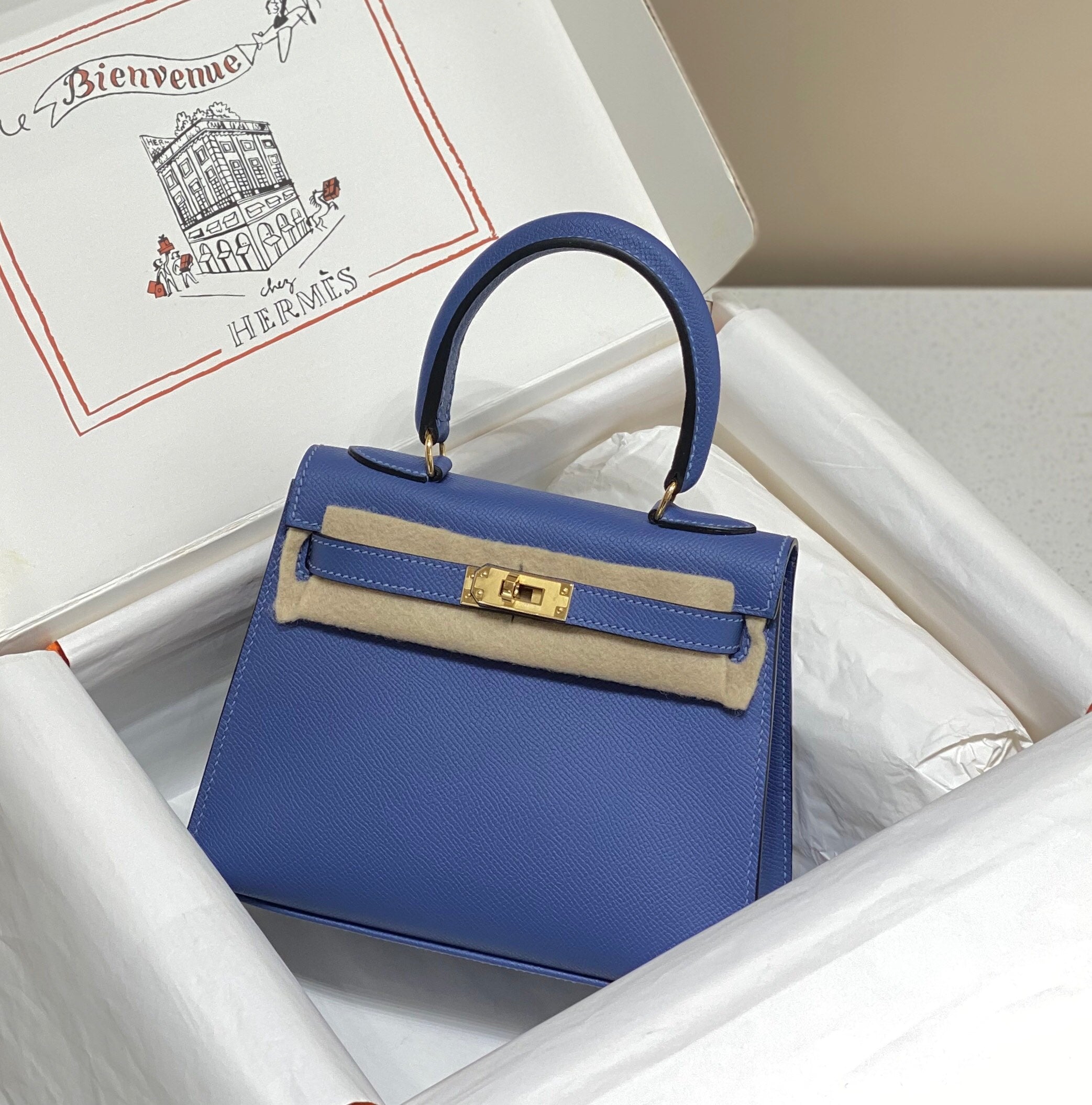 HERMES KELLY MINI 20 BAG IN AZURE BLUE CALFSKIN WITH GOLD HARDWARE