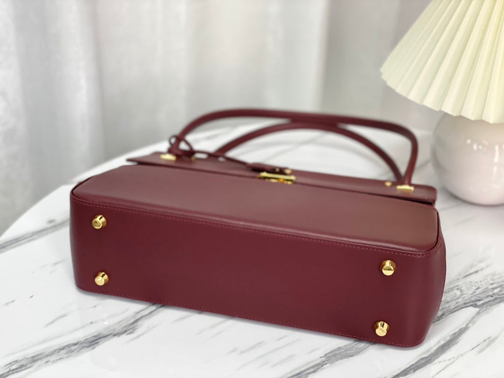 DIOR PARISIENNE 30 HANDBAG IN MULBERRY PURPLE SMOOTH CALFSKIN