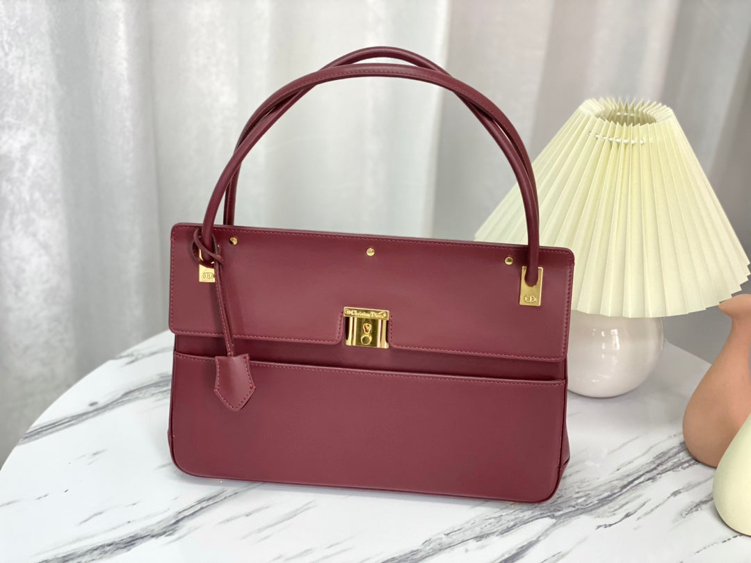 DIOR PARISIENNE 30 HANDBAG IN MULBERRY PURPLE SMOOTH CALFSKIN