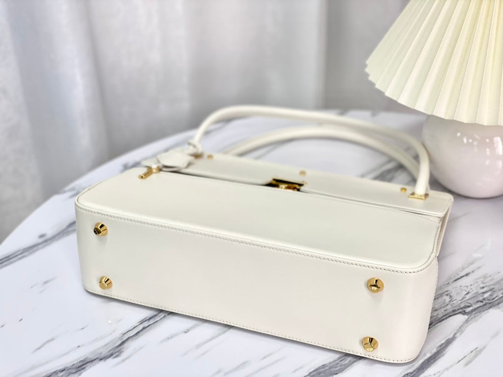 DIOR PARISIENNE 30 HANDBAG IN WHITE SMOOTH CALFSKIN