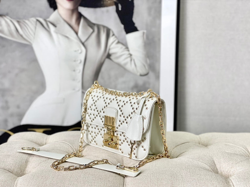 DIOR LIMITED BAG 21 IN WHITE LAMBSKIN