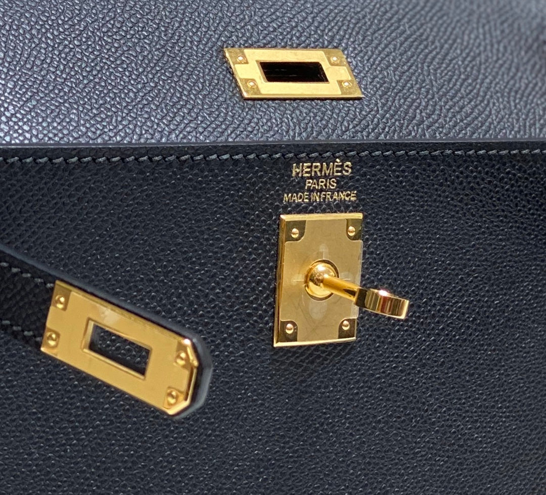 HERMES KELLY MINI 20 BAG IN BLACK CALFSKIN WITH GOLD HARDWARE