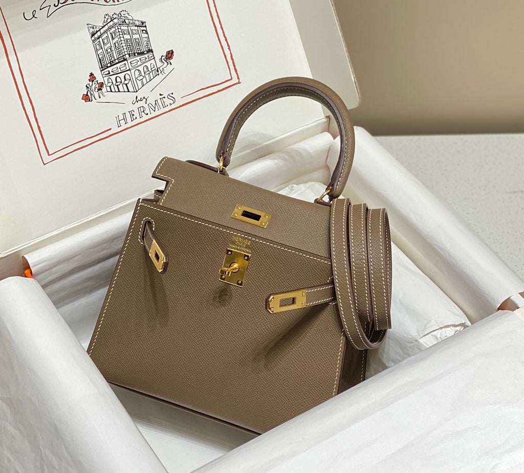 HERMES KELLY MINI 20 BAG IN MEDIUM BROWN CALFSKIN WITH GOLD HARDWARE