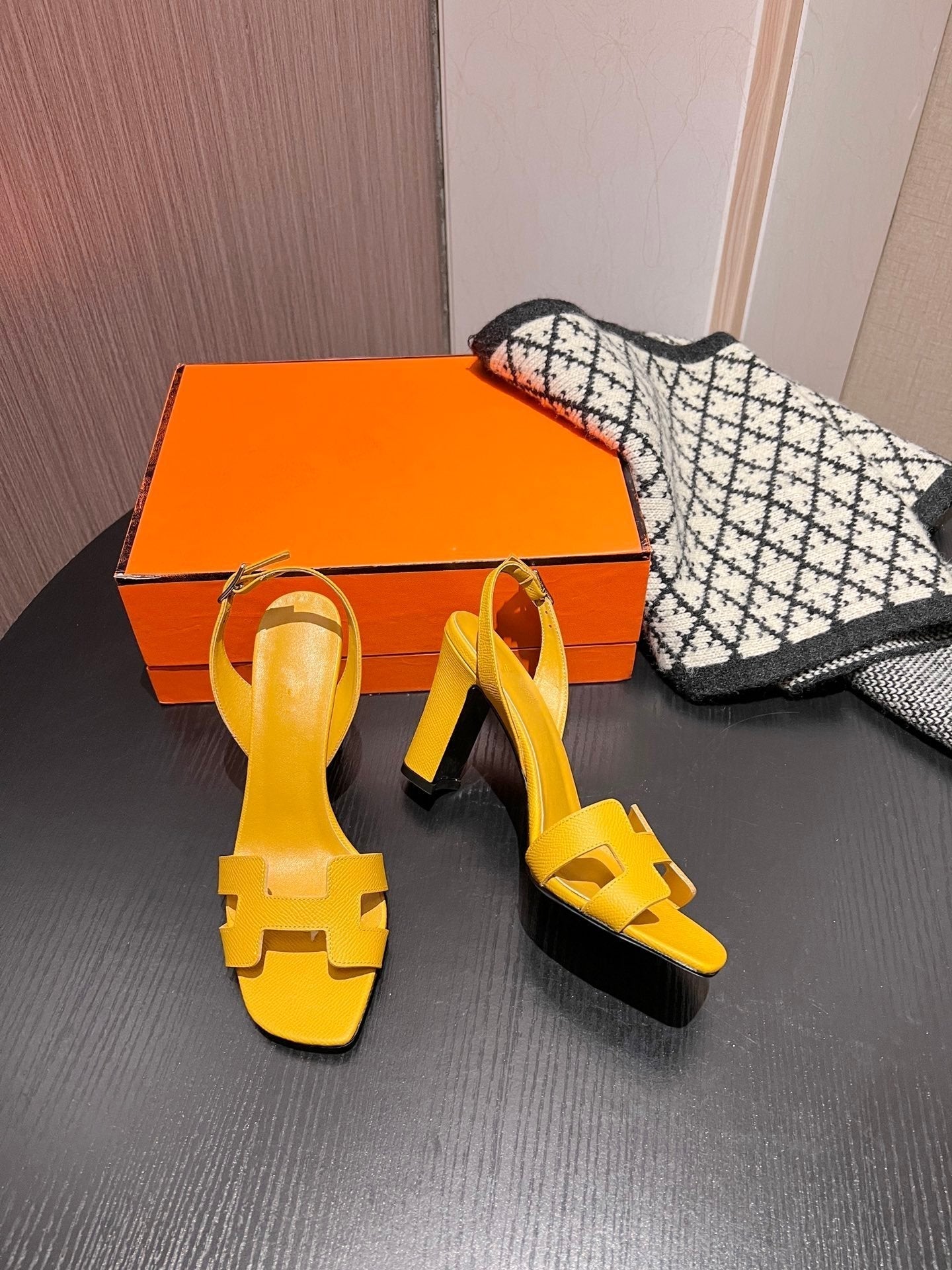 HERMES Slingback Sandal Eternite 95 Yellow