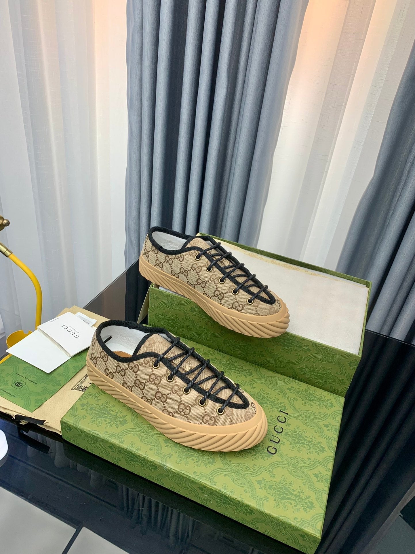 GUCCI UNIQUE SNEAKER THICK-SOLE LIGHT BROWN CANVAS