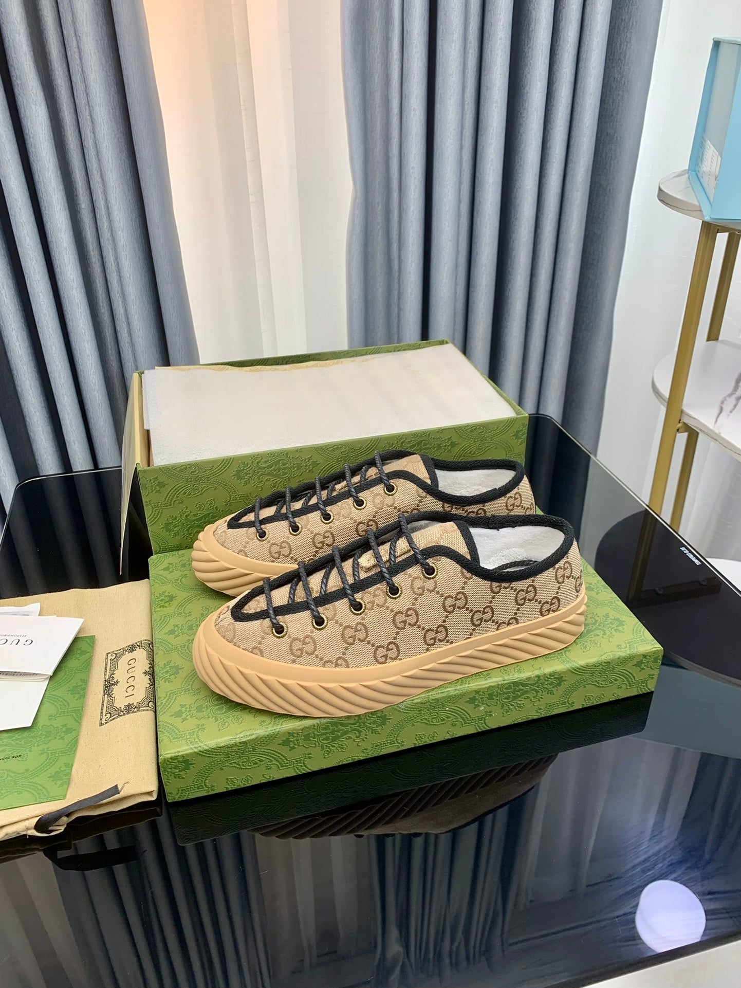 GUCCI UNIQUE SNEAKER THICK-SOLE LIGHT BROWN CANVAS