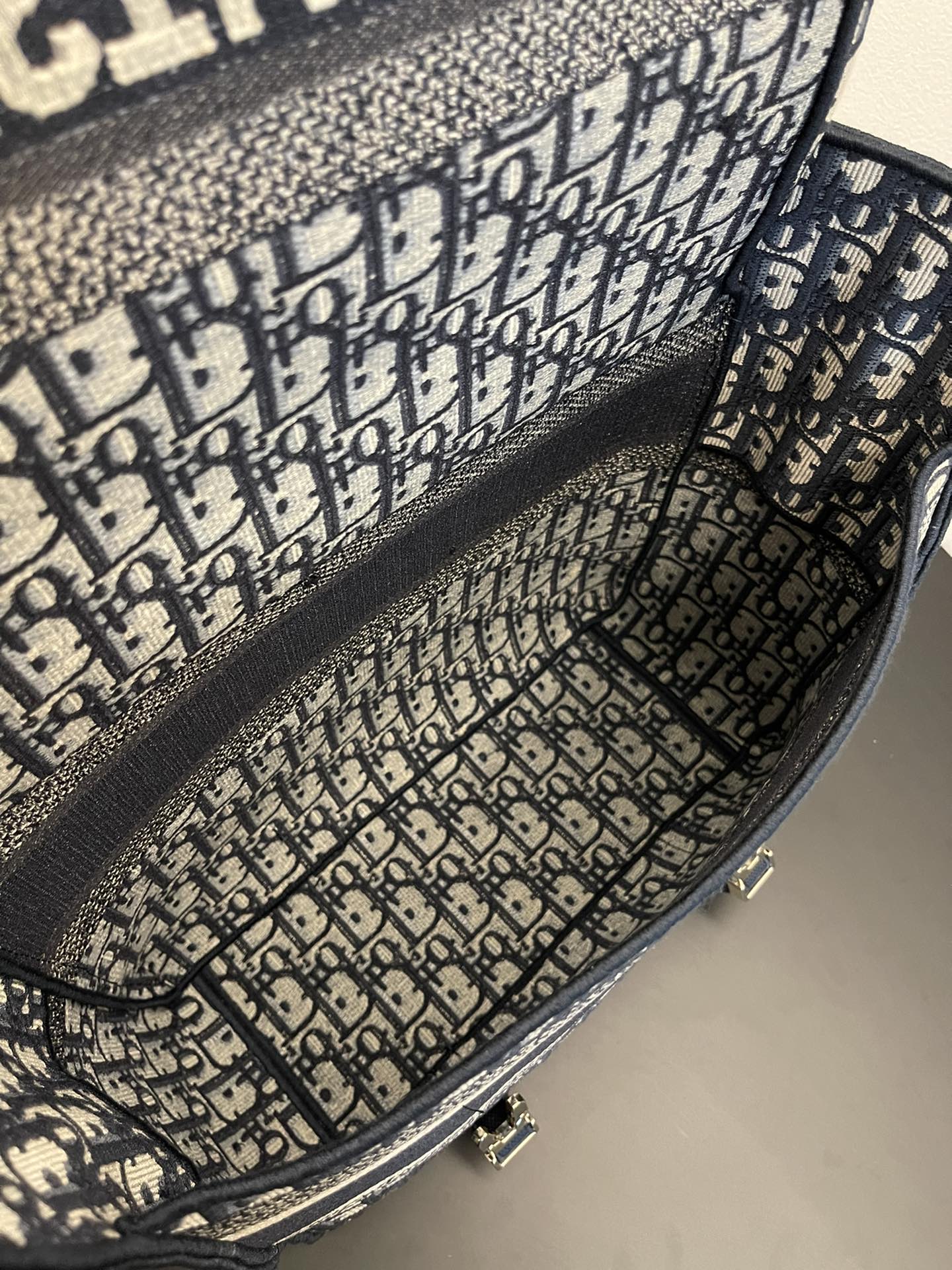 DIOR MEDIUM 28 CAMP BAG IN BLUE OBLIQUE EMBROIDERY