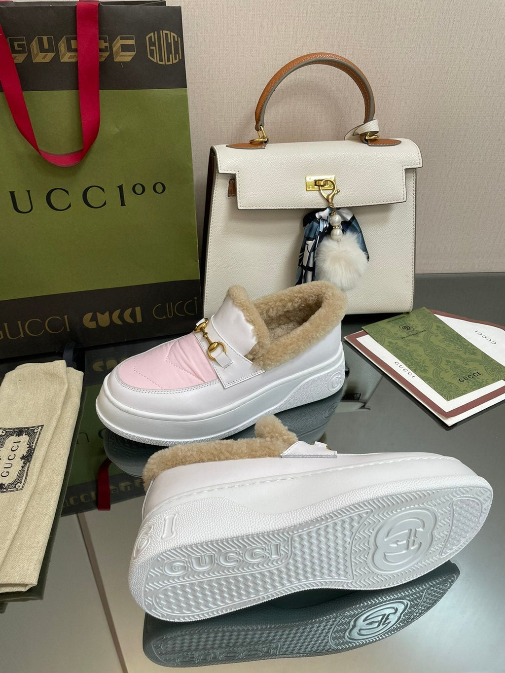 GUCCI LOAFER IN WHITE MIX LIGHT PINK CALFSKIN WITH BEIGE WOOL LINING