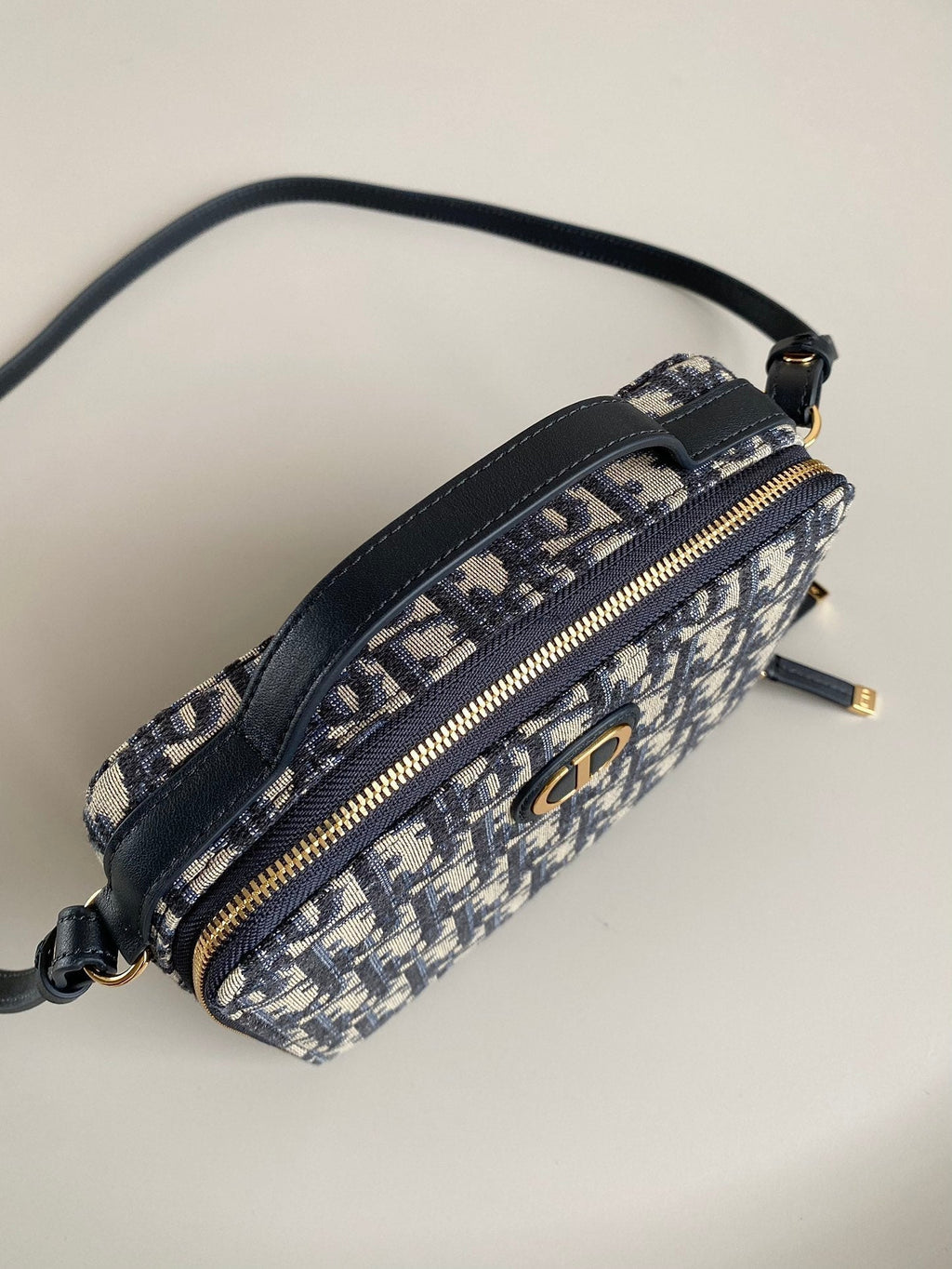 DIOR CARO 18 CAMERA BAG IN BLUE OBLIQUE JACQUARD