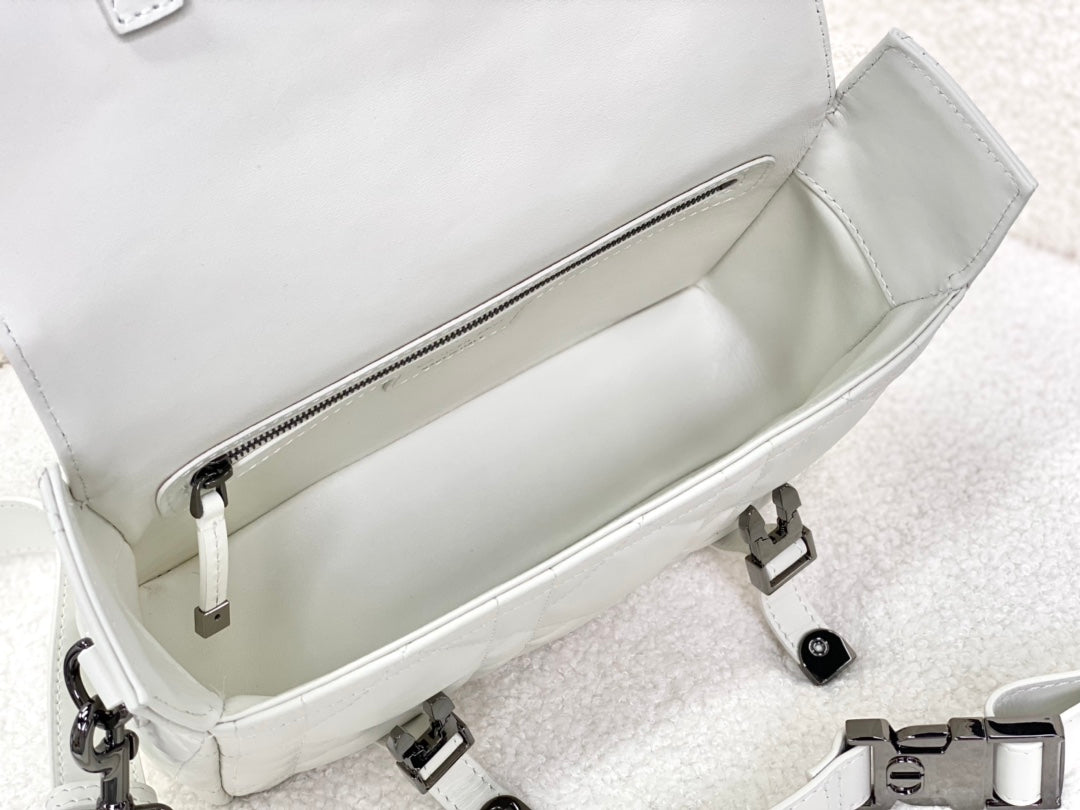 DIOR SMALL CAMP BAG 23 IN WHITE CALFSKIN