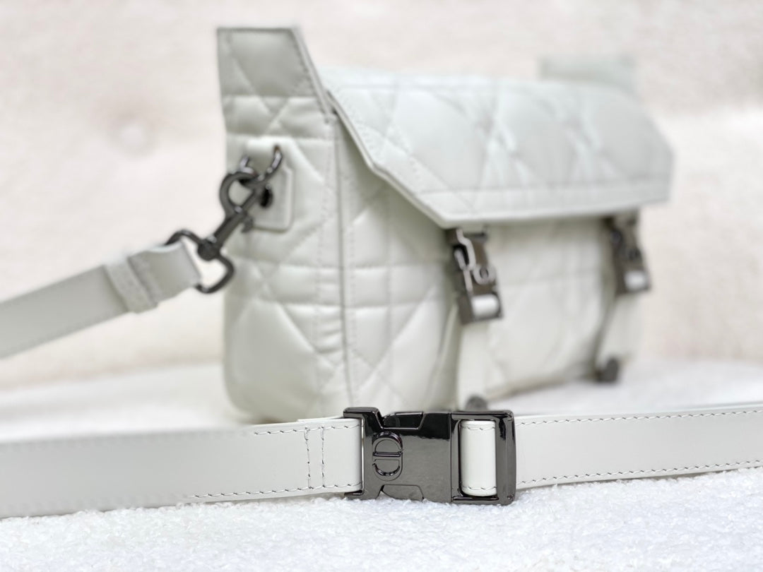 DIOR SMALL CAMP BAG 23 IN WHITE CALFSKIN