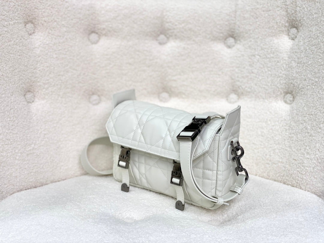 DIOR SMALL CAMP BAG 23 IN WHITE CALFSKIN