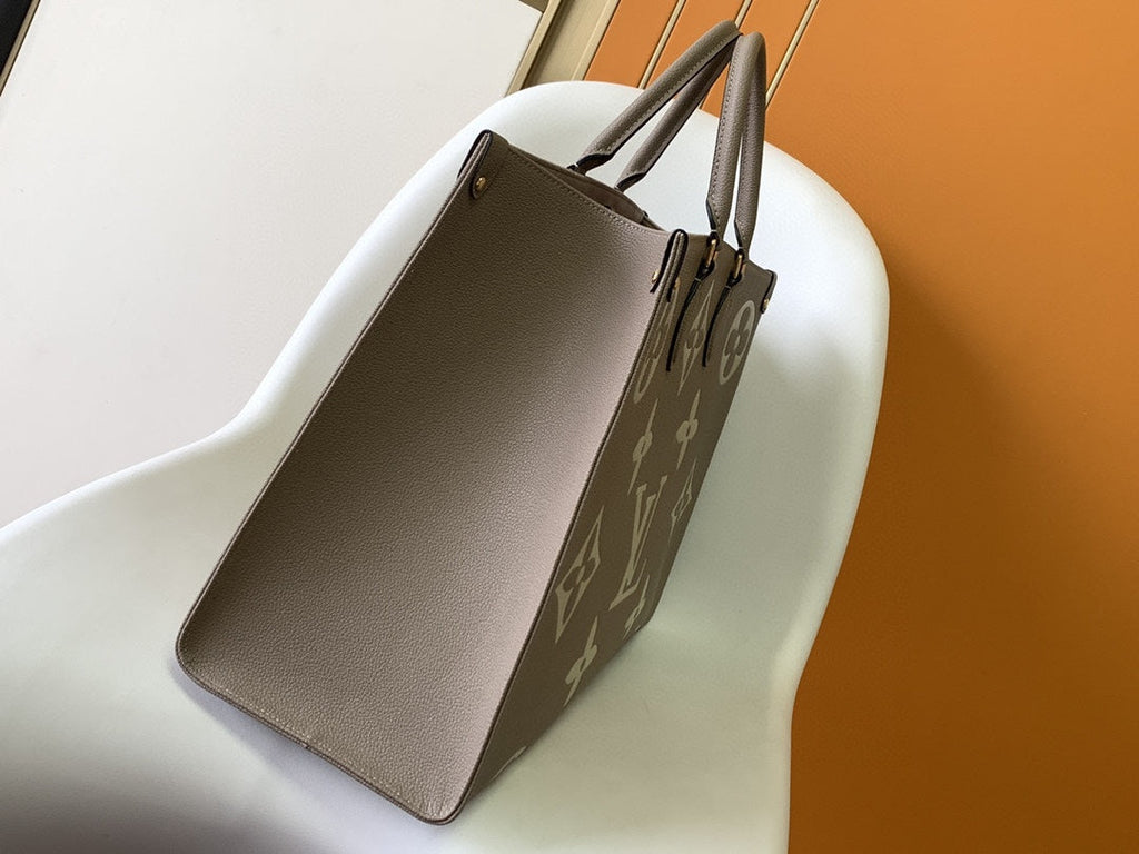 LOUIS VUITTON ONTHEGO GM 41 GREY CREAM