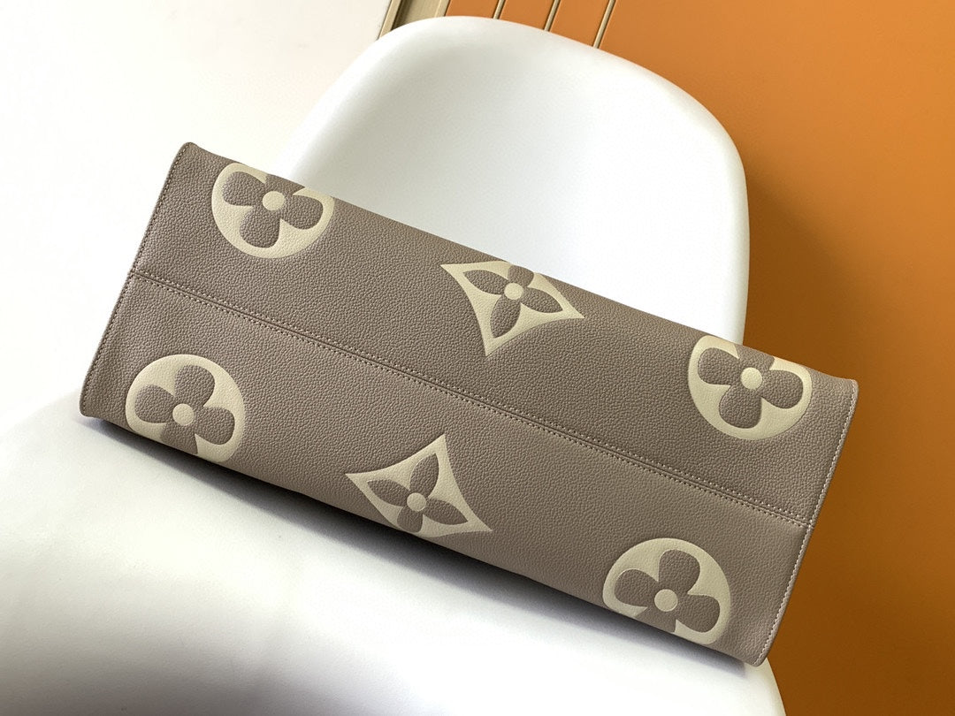 LOUIS VUITTON ONTHEGO GM 41 GREY CREAM
