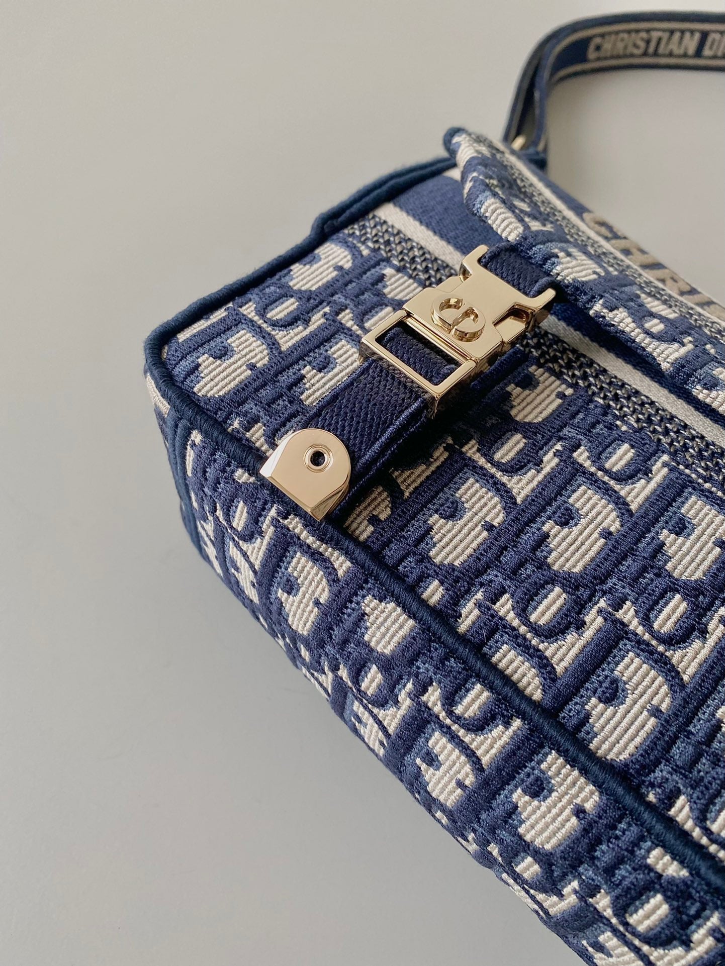 DIOR SMALL CAMP BAG 23 OBLIQUE BLUE EMBROIDERY