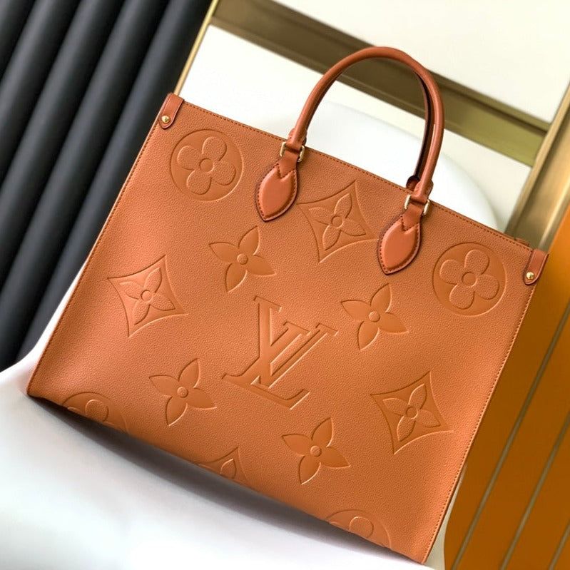 LOUIS VUITTON ONTHEGO GM 41 GOLD