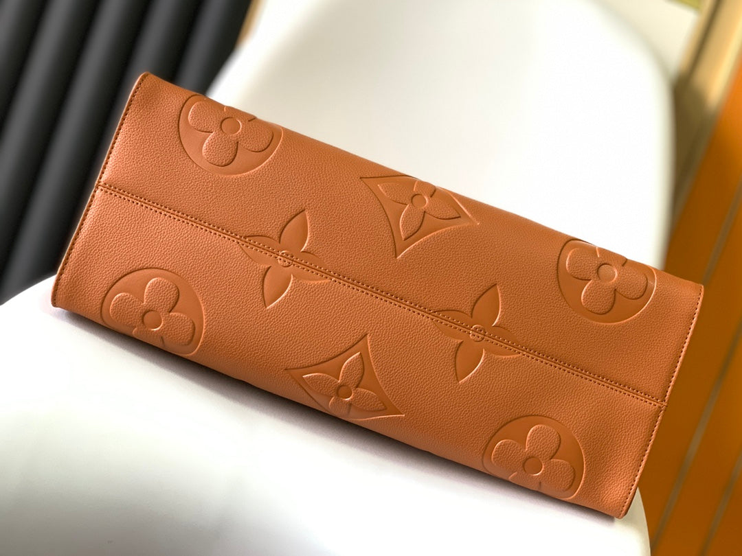 LOUIS VUITTON ONTHEGO GM 41 GOLD