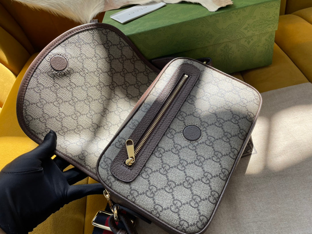 GUCCI OPHIDIA SMALL 23 BAG IN BEIGE AND EBONY SUPREME CANVAS