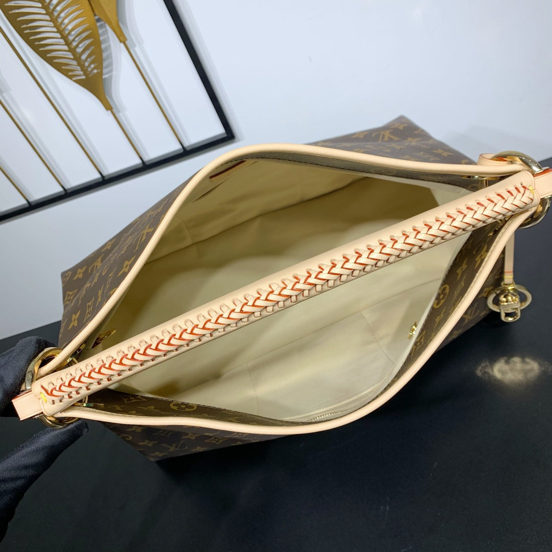 LOUIS VUITTON ARTSY MM 41 IN BROWN MONOGRAM CANVAS GOLD HARDWARE