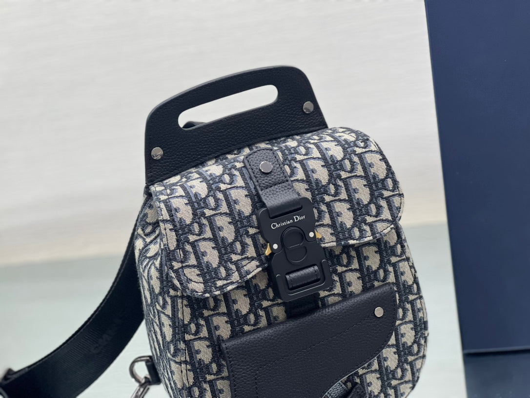 DIOR GALLOP SLING BAG 27 IN BEIGE MIX BLACK OBLIQUE JACQUARD AND CALFSKIN