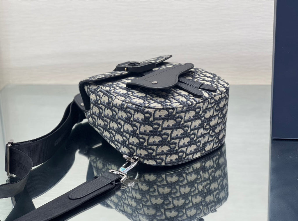 DIOR GALLOP SLING BAG 27 IN BEIGE MIX BLACK OBLIQUE JACQUARD AND CALFSKIN