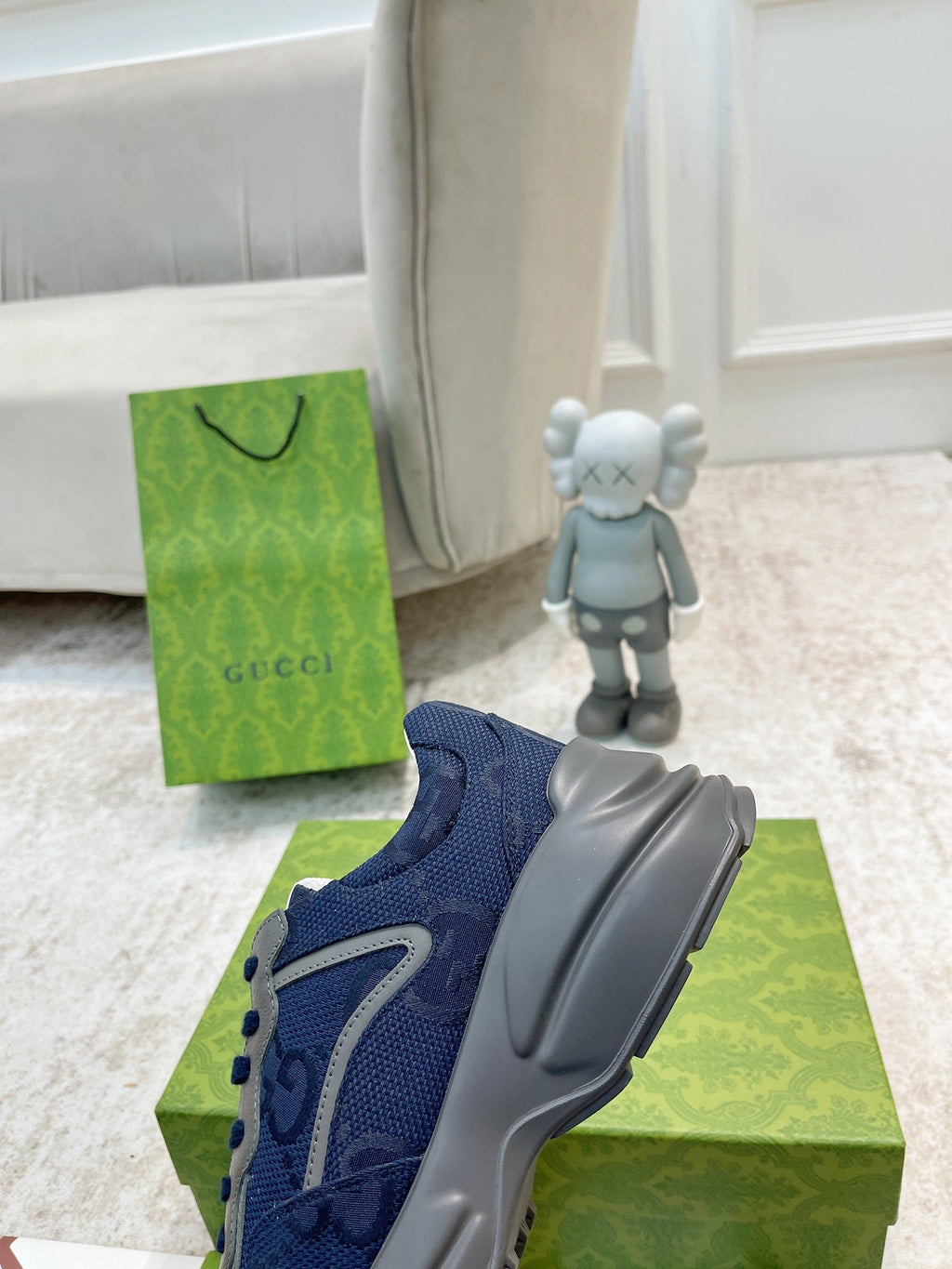 GUCCI RHYTON TRAINER NAVY AND GRAY LAMBSKIN