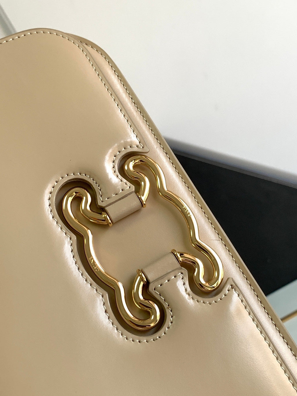 CELINE TRIOMPHE FRAME 23 BEIGE CREAM CALFSKIN