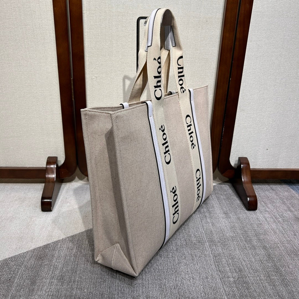 LAGRE WOODY TOTE BAG 45 IN BEIGE LINEN CANVAS BLACK WEBBING LOGO EMBROIDER WHITE CALFSKIN