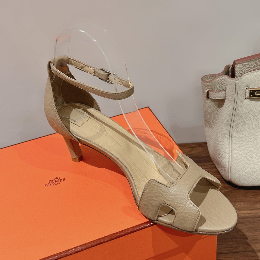 HERMES PREMIERE 70 SANDAL IN SAND BROWN CALFSKIN