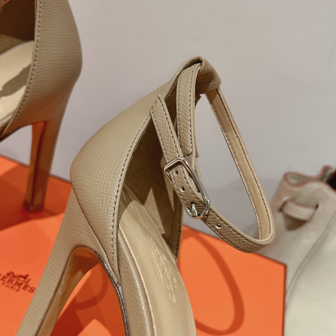 HERMES PREMIERE 115 SANDAL IN SAND BROWN CALFSKIN